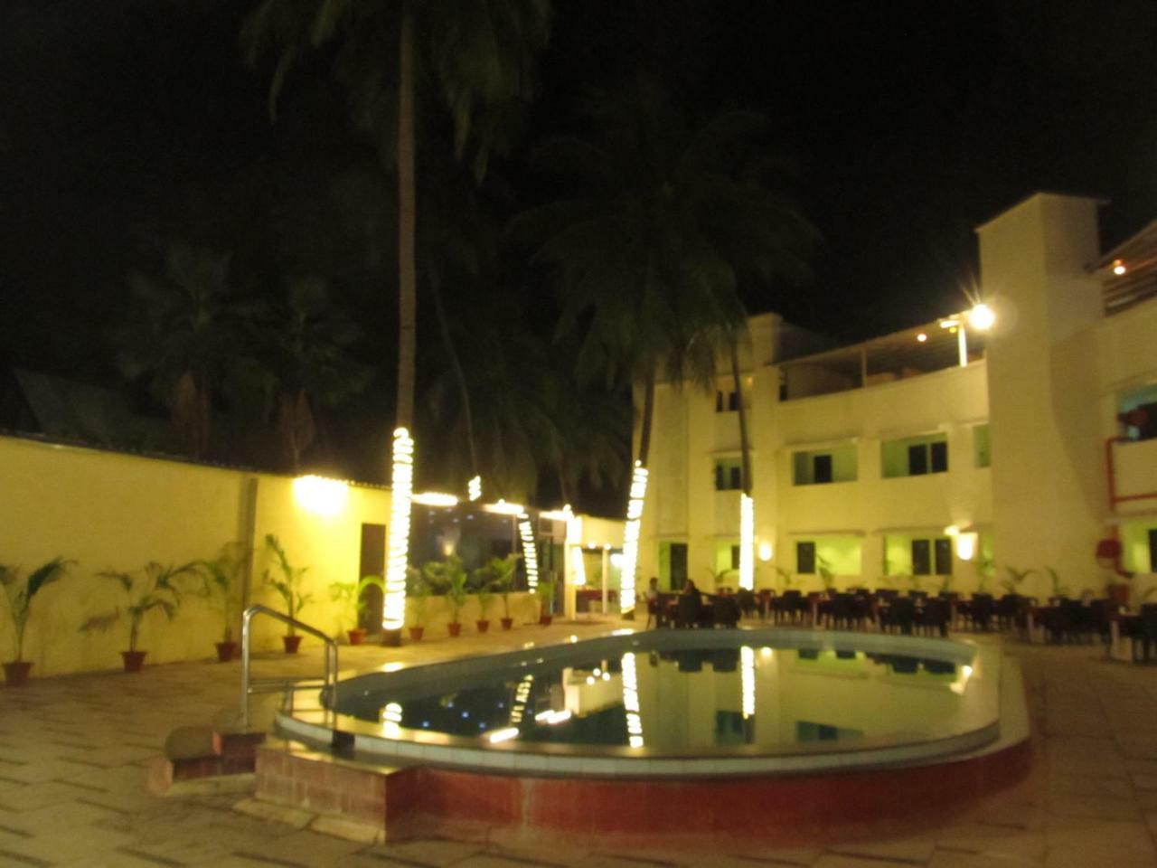 Hotel Sea Rock Villa Даман Екстер'єр фото